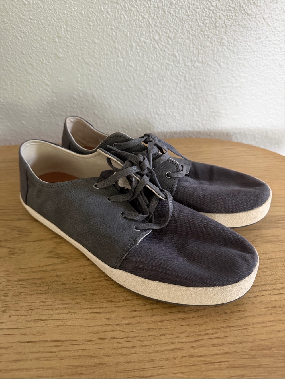 Men’s TOMS Sneakers